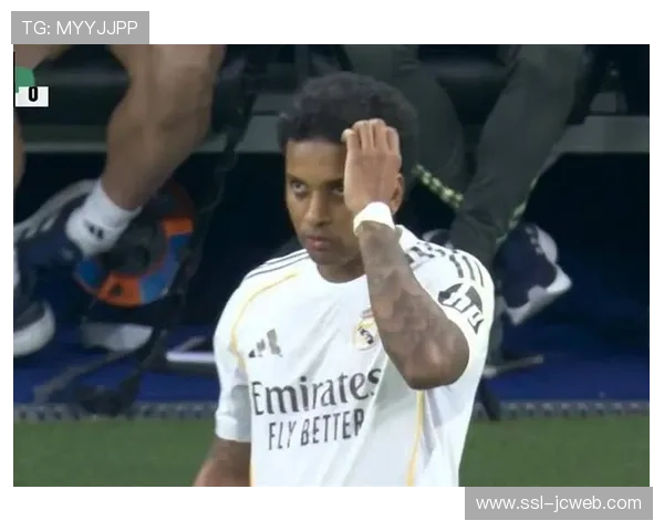 皇马距西甲榜首仅差4分,巴尔韦德助攻帽子戏法闪耀全场 皇马距西甲榜首仅差4分,巴尔韦德助攻帽子戏法闪耀全场